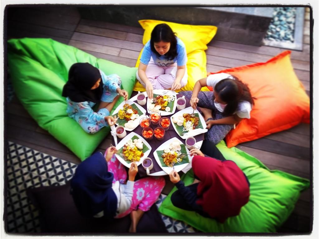 The Patio Yogya Apartment Yogyakarta Ngoại thất bức ảnh
