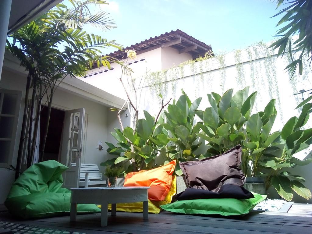 The Patio Yogya Apartment Yogyakarta Ngoại thất bức ảnh